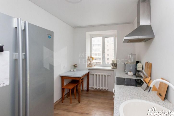 3-комн квартира ул Мельникайте, 50б,  д. 50б