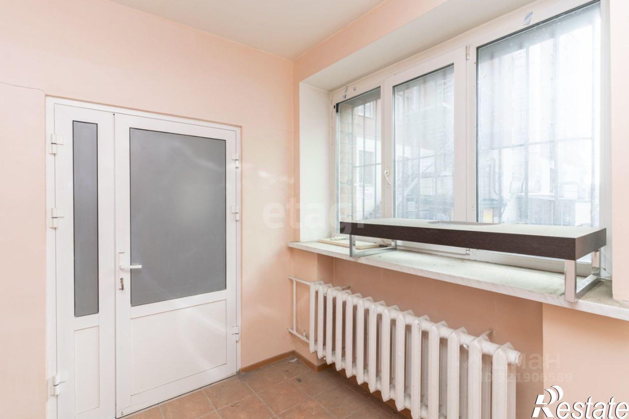 Купить офис, помещение под офис за 5 917 210 рублей на Олимпийская улица, 8 к2