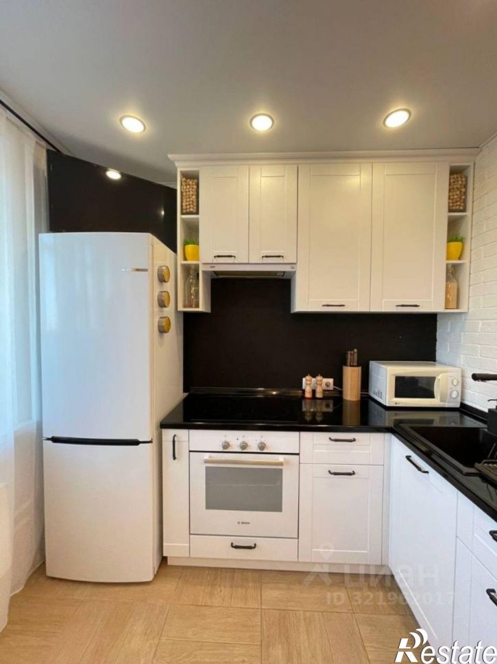 2-комн квартира улица Созидателей, 9,  д. 9