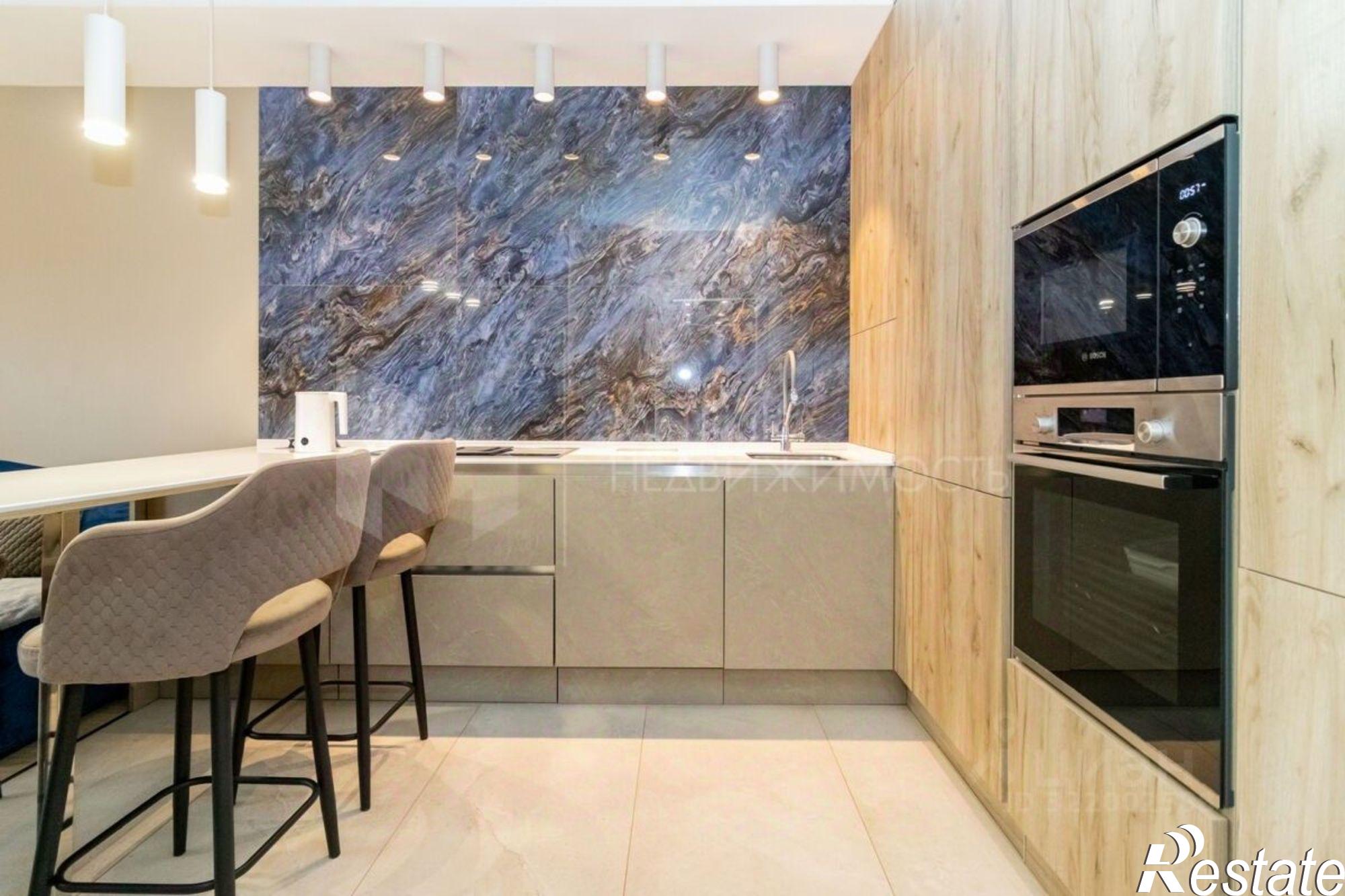 Купить квартиру за 12 800 000 рублей на Заречный проезд, 39 к1