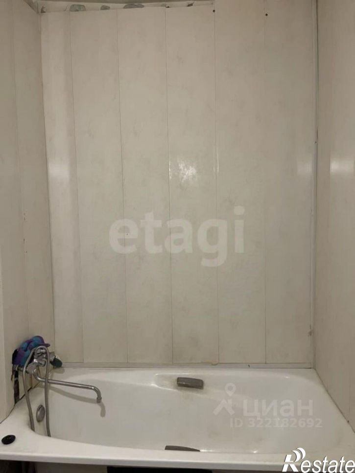 2-комн квартира улица Судостроителей, 31,  д. 31