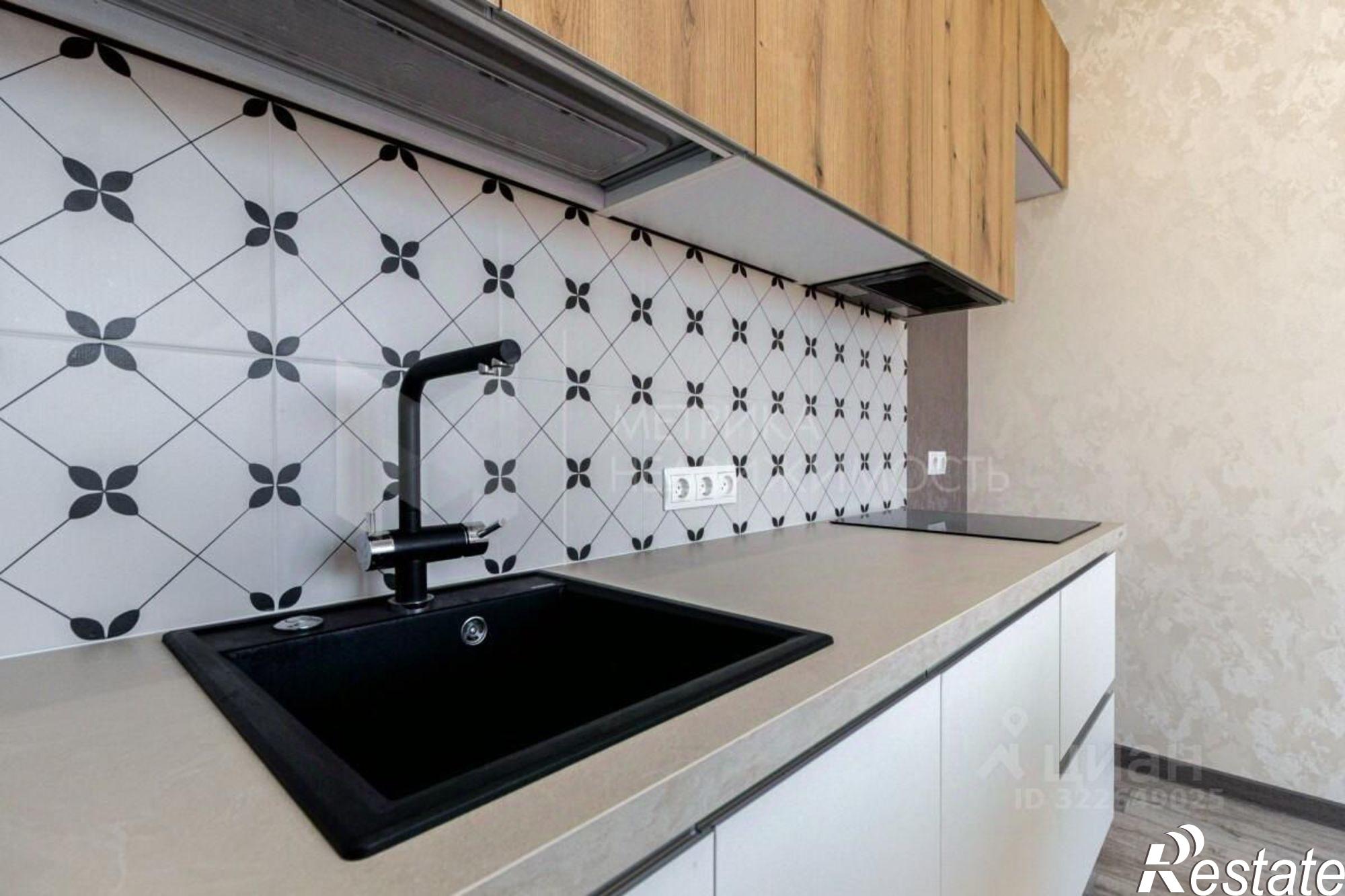 Купить квартиру за 14 000 000 рублей на Воронинская улица, 45