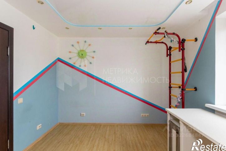 3-комн квартира улица Домостроителей, 16А,  д. 16А