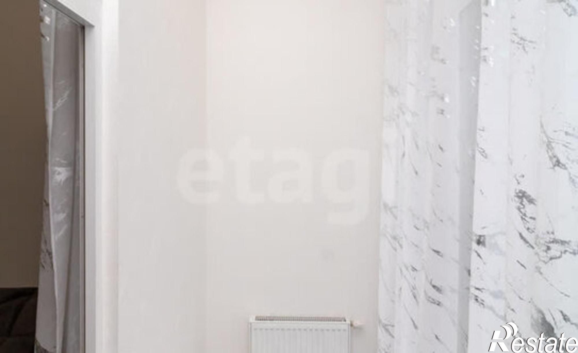 Купить квартиру за 12 000 000 рублей на улица Павла Никольского, 4