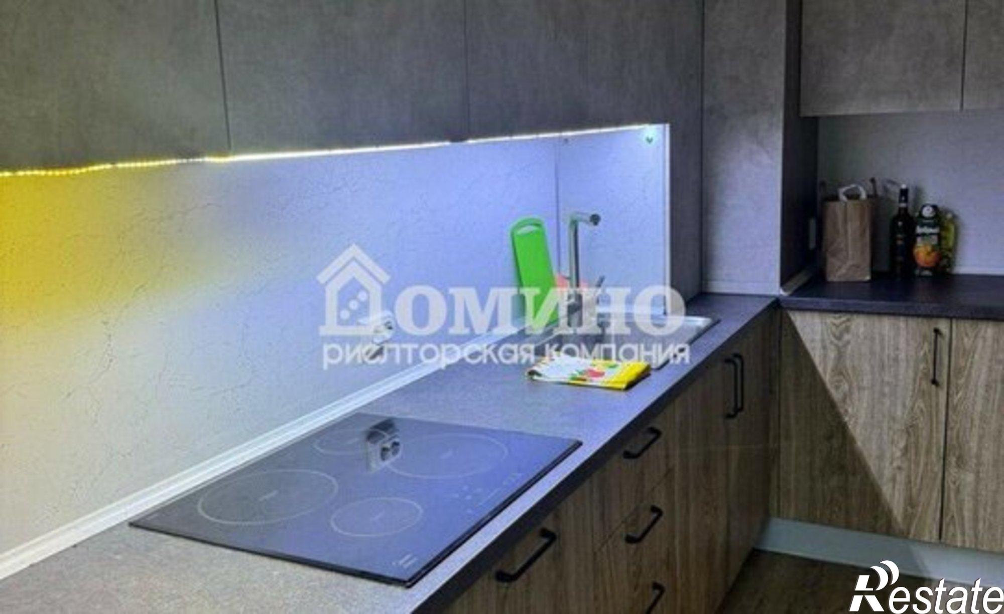 Купить квартиру за 14 000 000 рублей на улица Немцова, 50