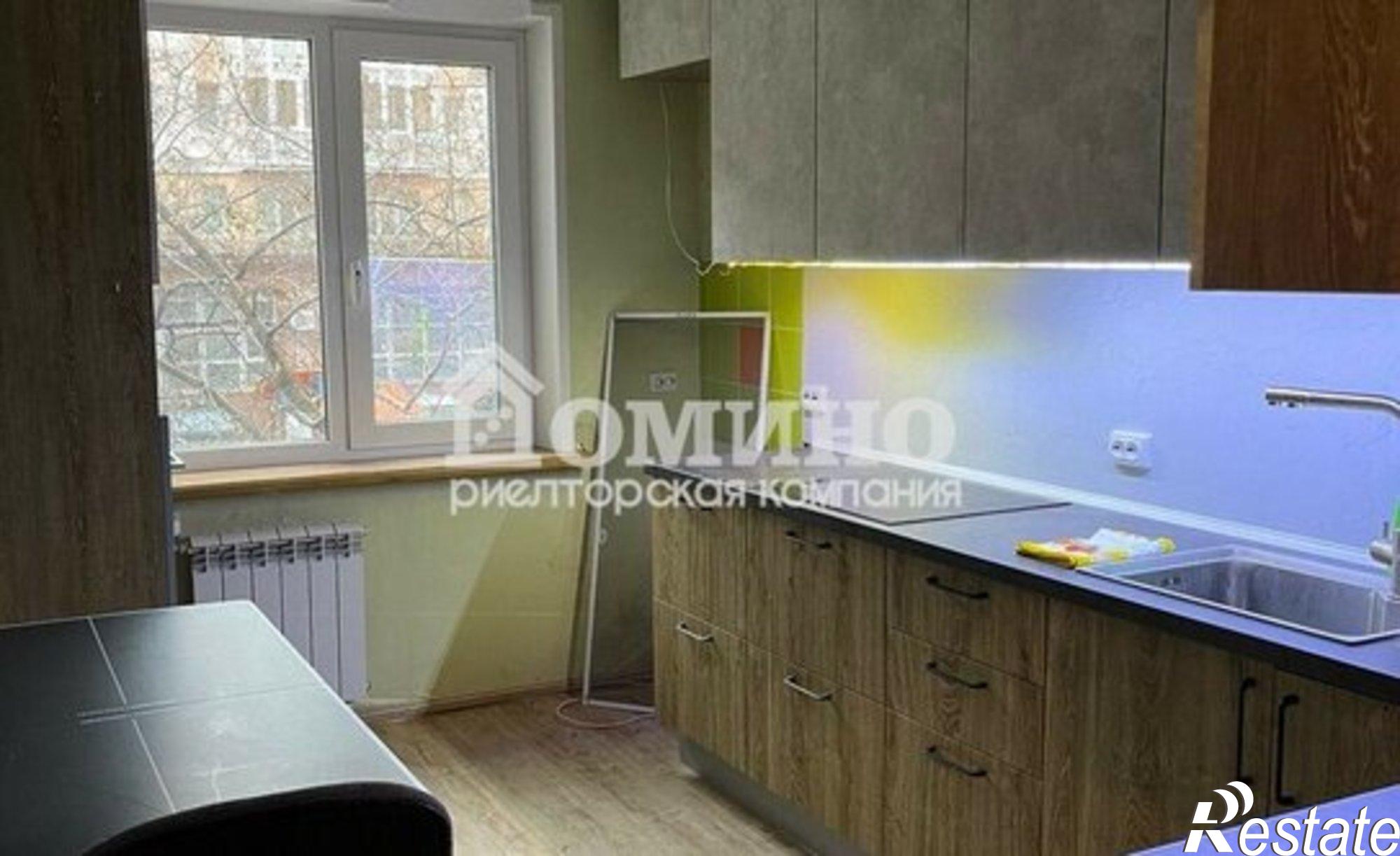 Купить квартиру за 14 000 000 рублей на улица Немцова, 50