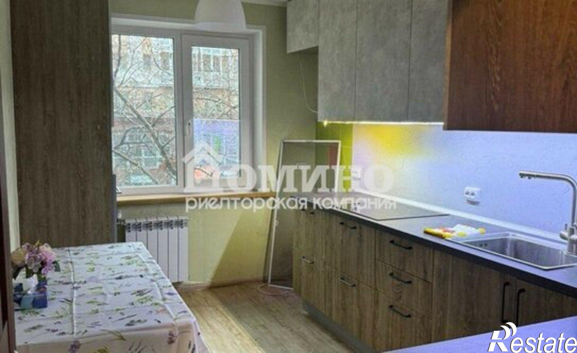 Купить квартиру за 14 000 000 рублей на улица Немцова, 50