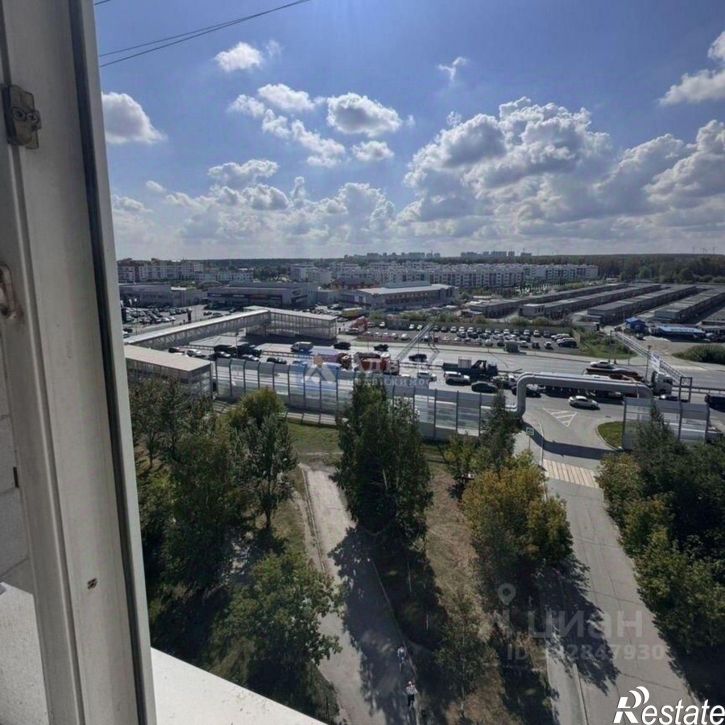 3-комн квартира улица Федюнинского, 17,  д. 17