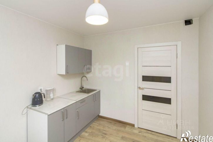 2-комн квартира улица Седова, 57,  д. 57