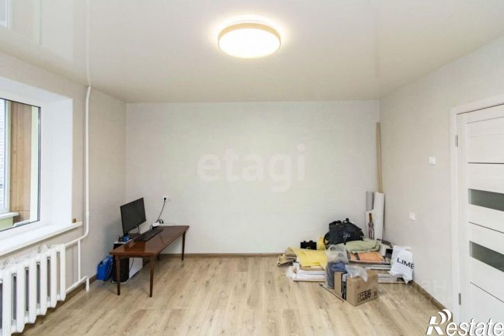 2-комн квартира улица Седова, 57,  д. 57