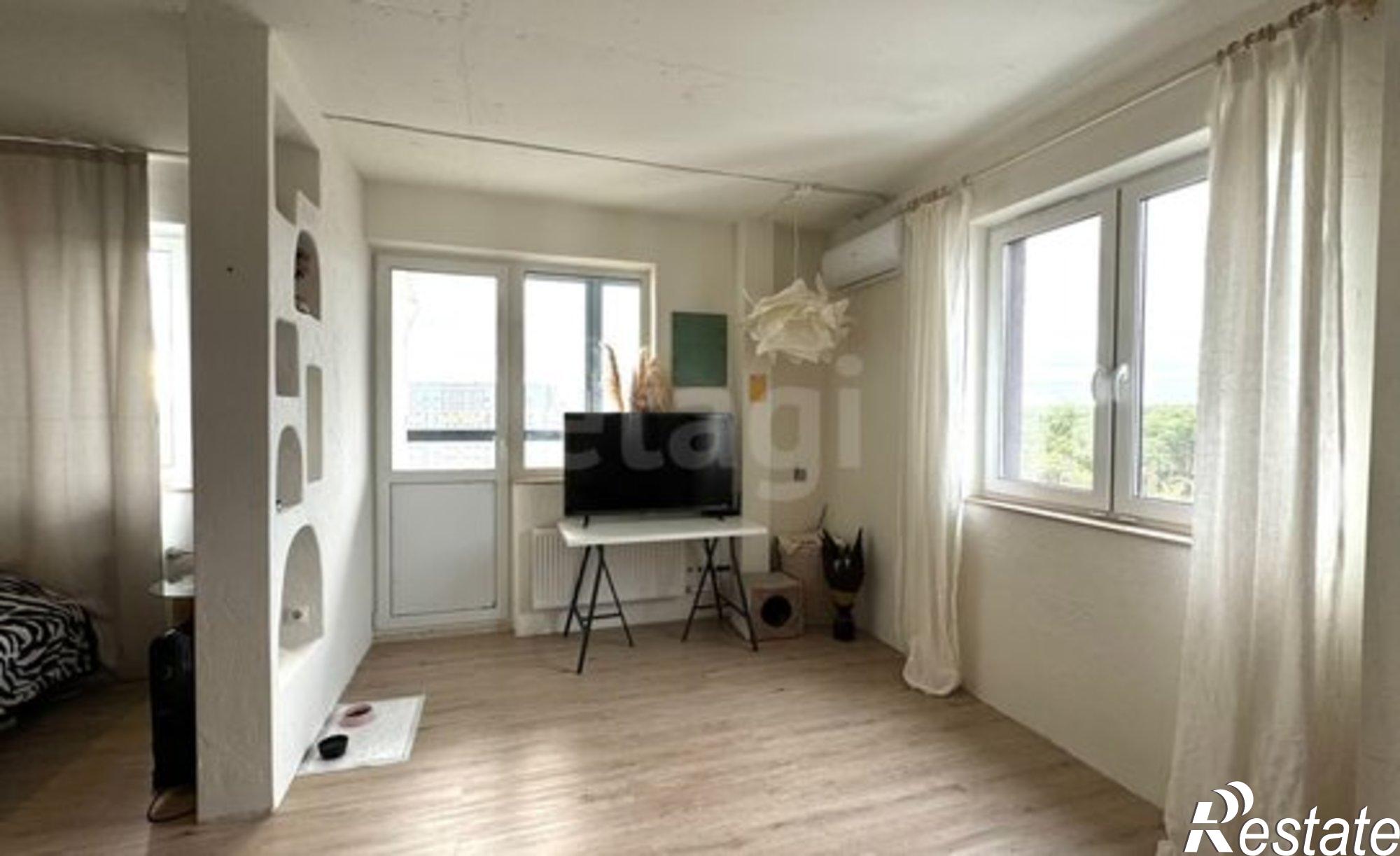 Купить квартиру за 6 700 000 рублей на улица Парада Победы, 17