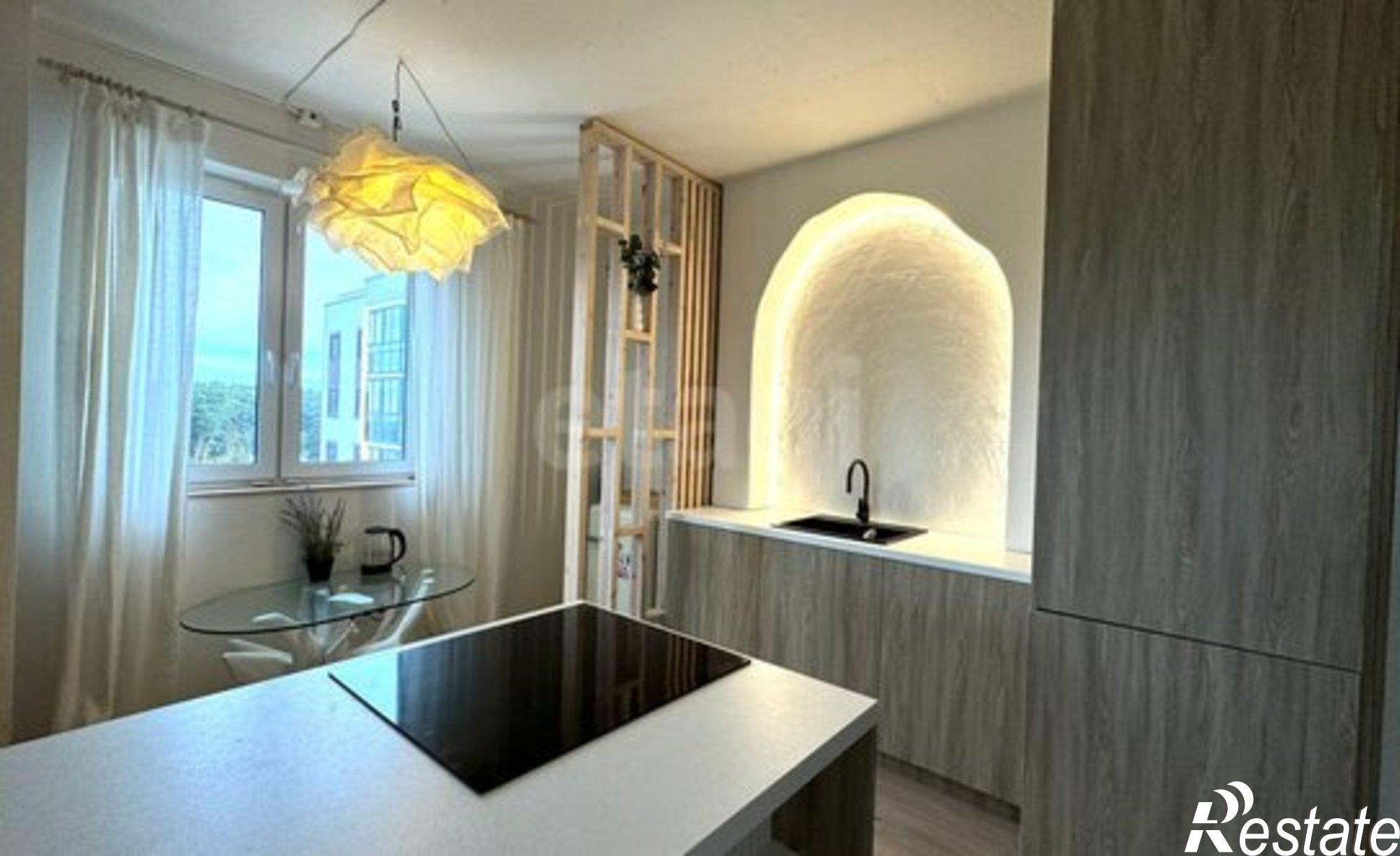 Купить квартиру за 6 700 000 рублей на улица Парада Победы, 17