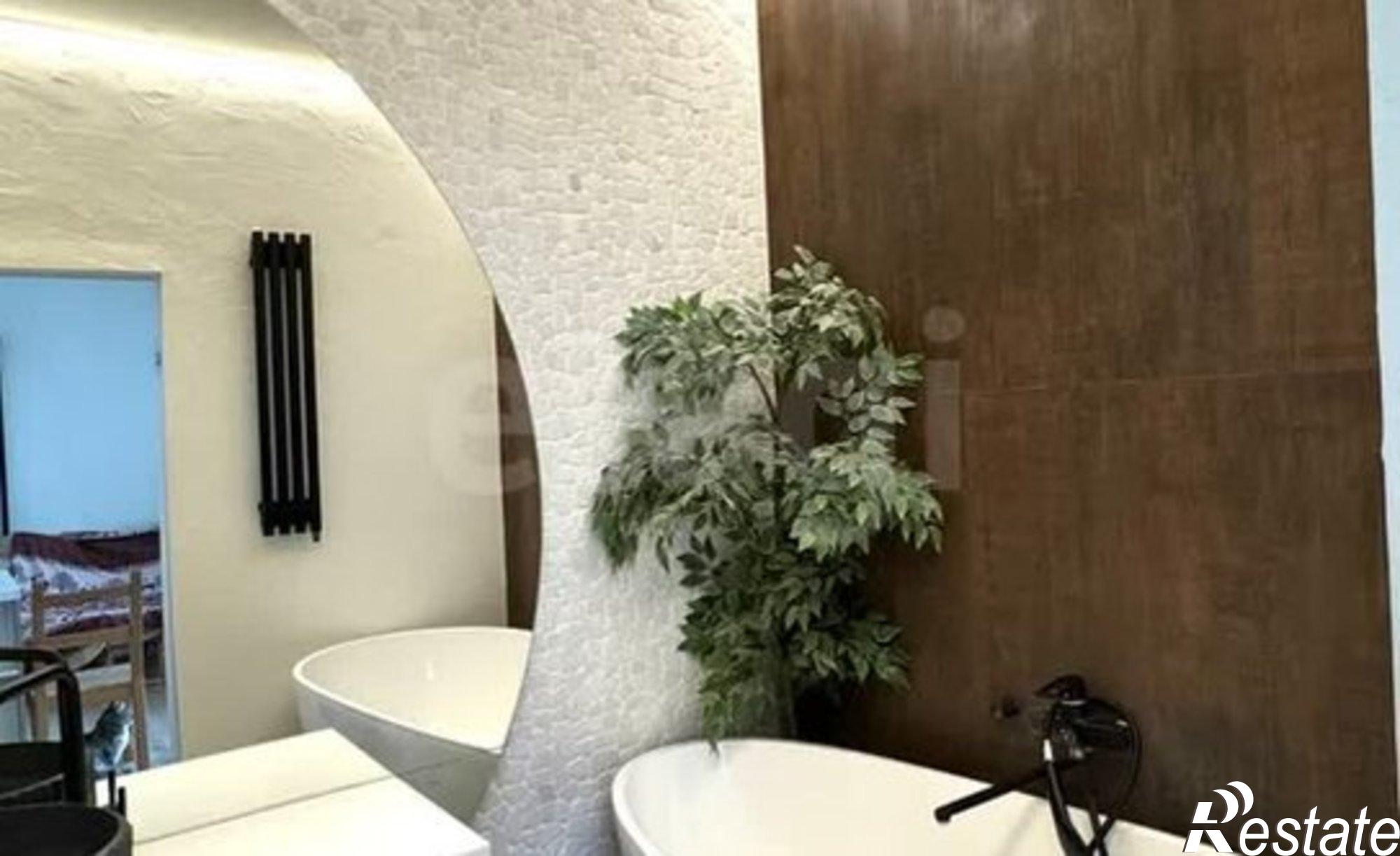 Купить квартиру за 6 700 000 рублей на улица Парада Победы, 17