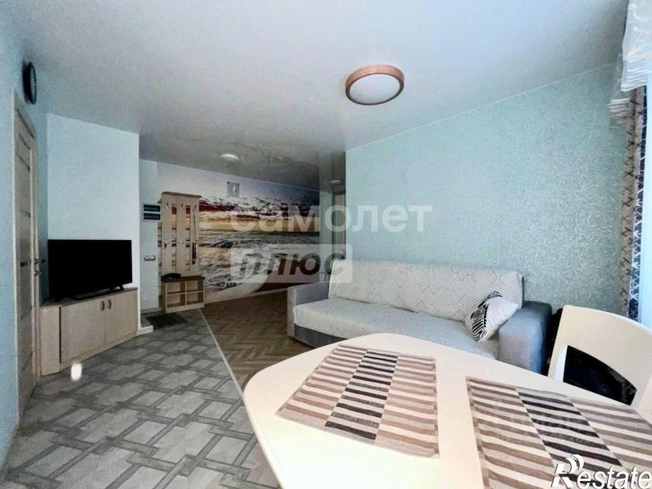 2-комн квартира Карская улица, 21,  д. 21