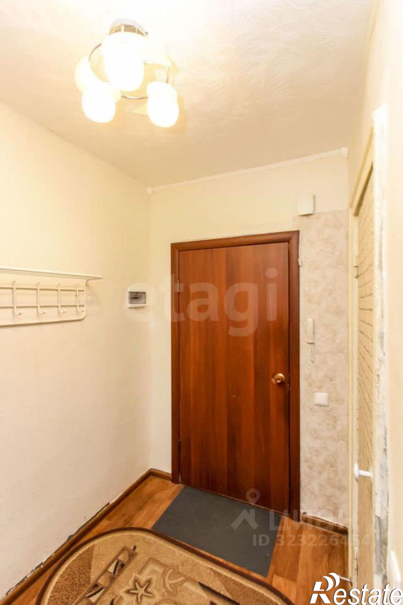 Купить квартиру за 3 800 000 рублей на ул Казаровская, 1б