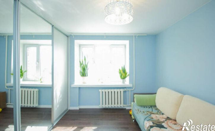 2-комн квартира улица 50 лет Октября, 63А,  д. 63А