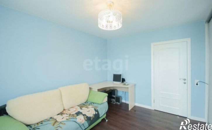 2-комн квартира улица 50 лет Октября, 63А,  д. 63А