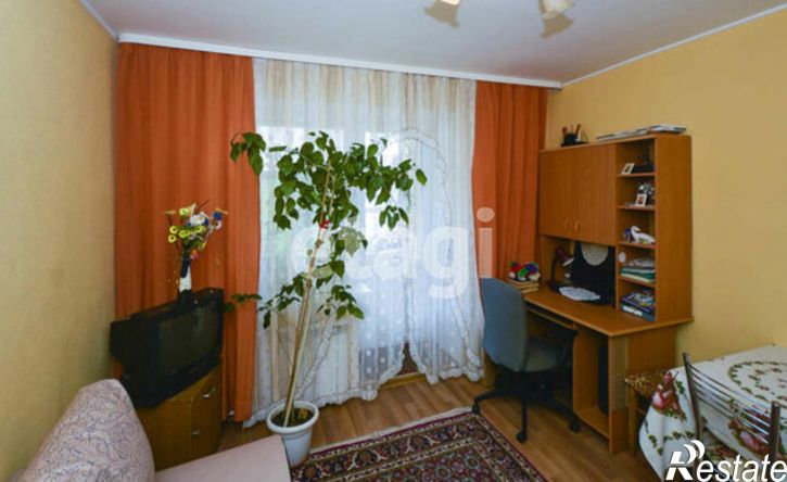 4-комн квартира ул Полевая, 27,  д. 27