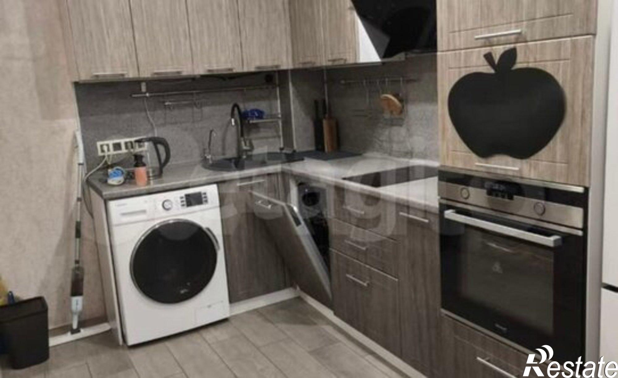 Купить квартиру за 4 850 000 рублей на ул Холодильная, 134