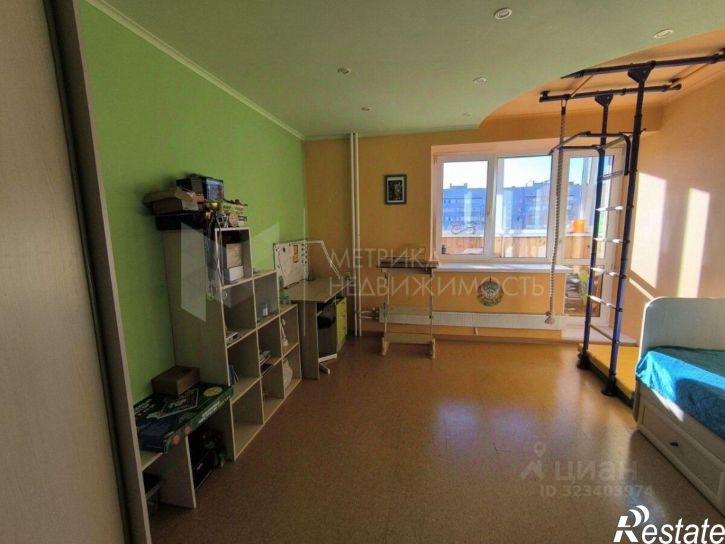 3-комн квартира улица Василия Гольцова, 10,  д. 10