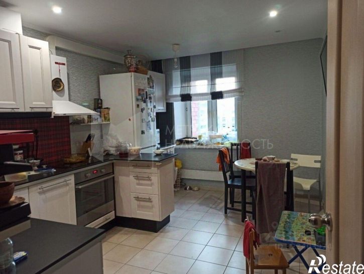 3-комн квартира улица Василия Гольцова, 10,  д. 10