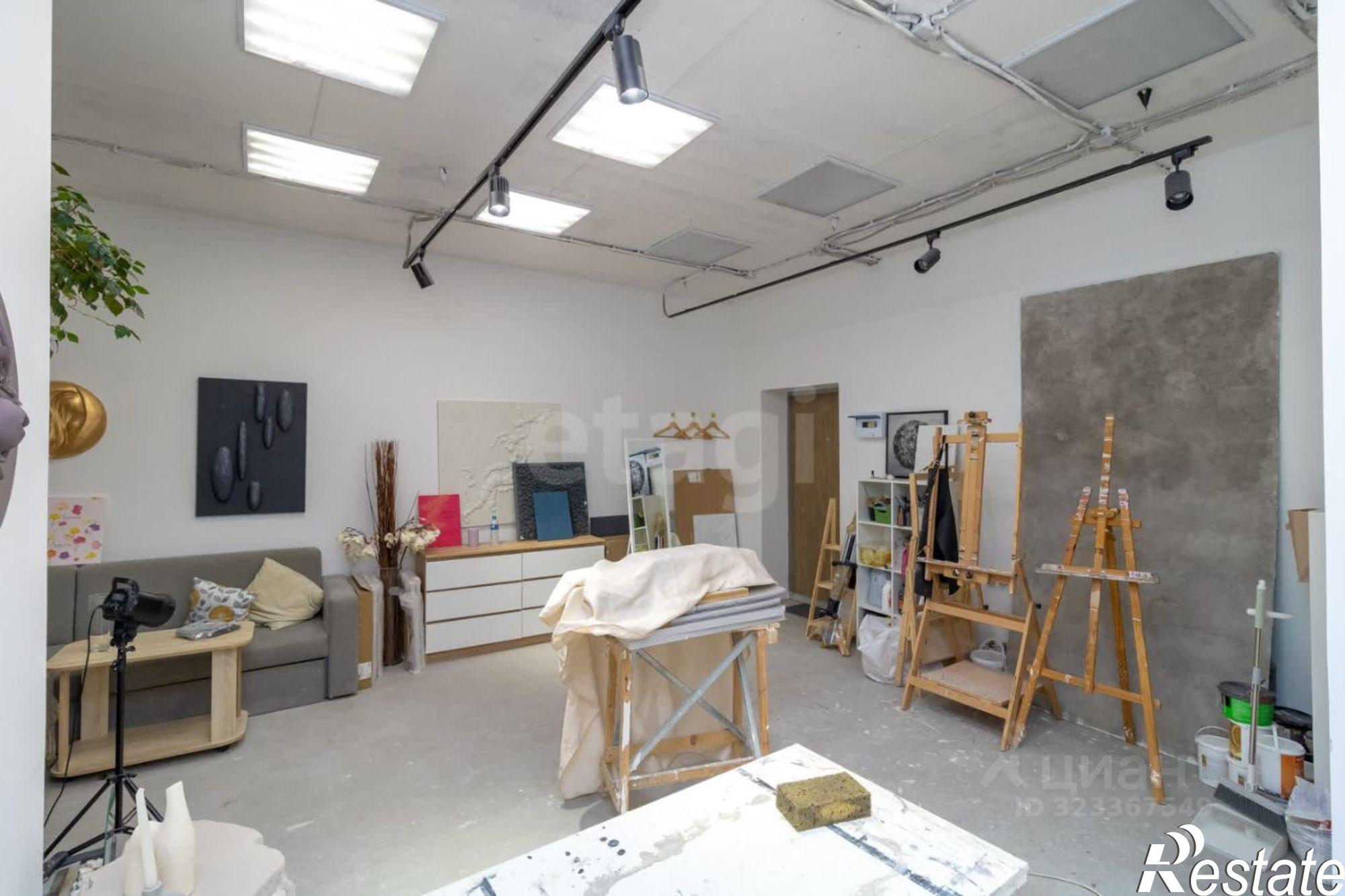 Купить квартиру за 3 900 000 рублей на улица Избышева, 6