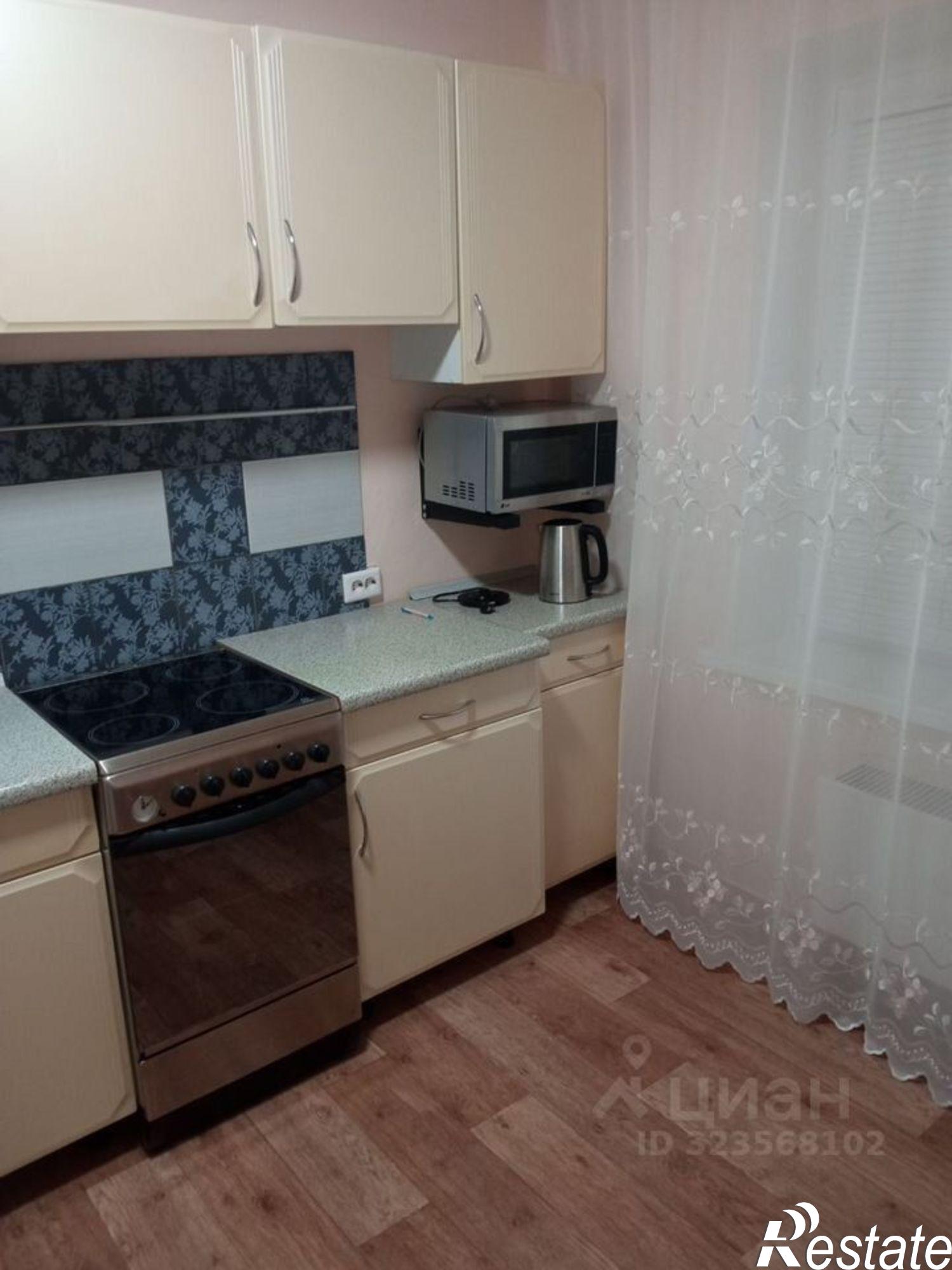 Сдать квартиру за 23 000 рублей на Западносибирская улица, 22 к1