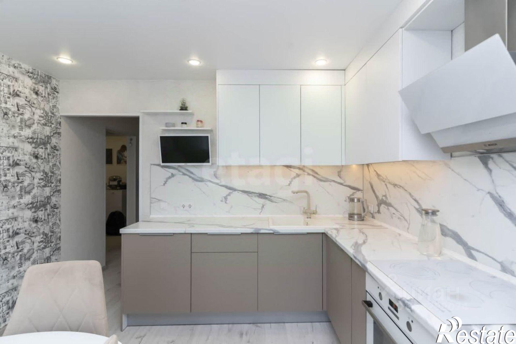 Купить квартиру за 5 900 000 рублей на улица Федюнинского, 56