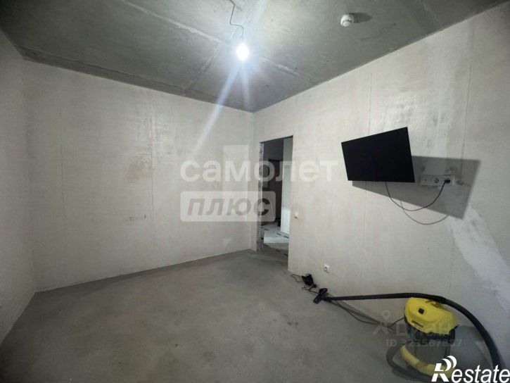 1-комн квартира ул Андрея Приказнова, 1,  д. 1