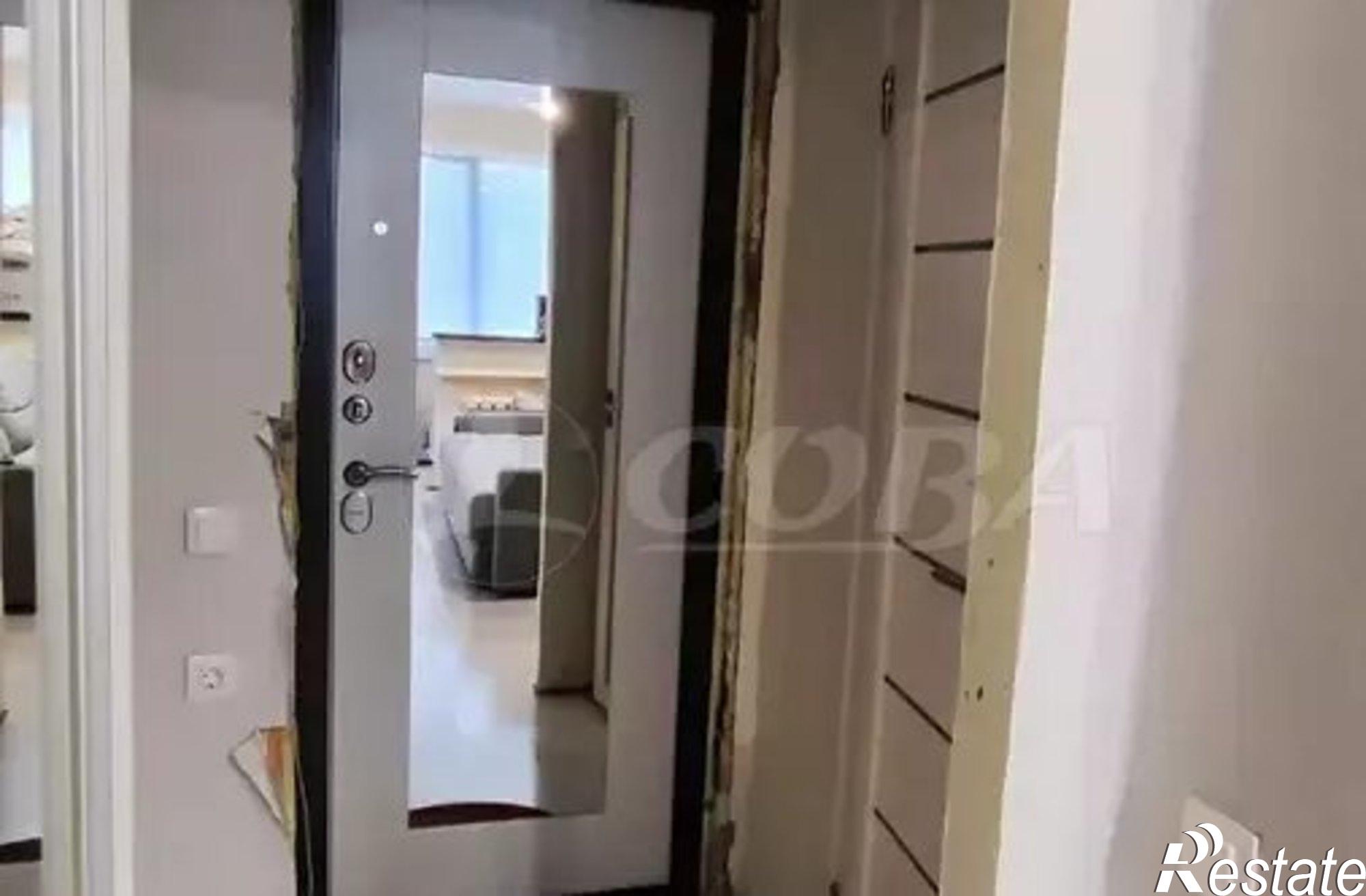 Купить квартиру за 1 900 000 рублей на ул Республики, 243