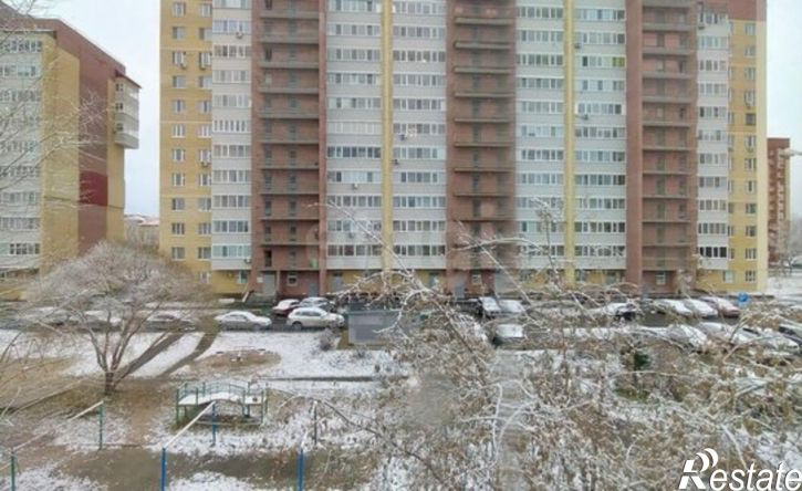 2-комн квартира улица Декабристов, 143,  д. 143