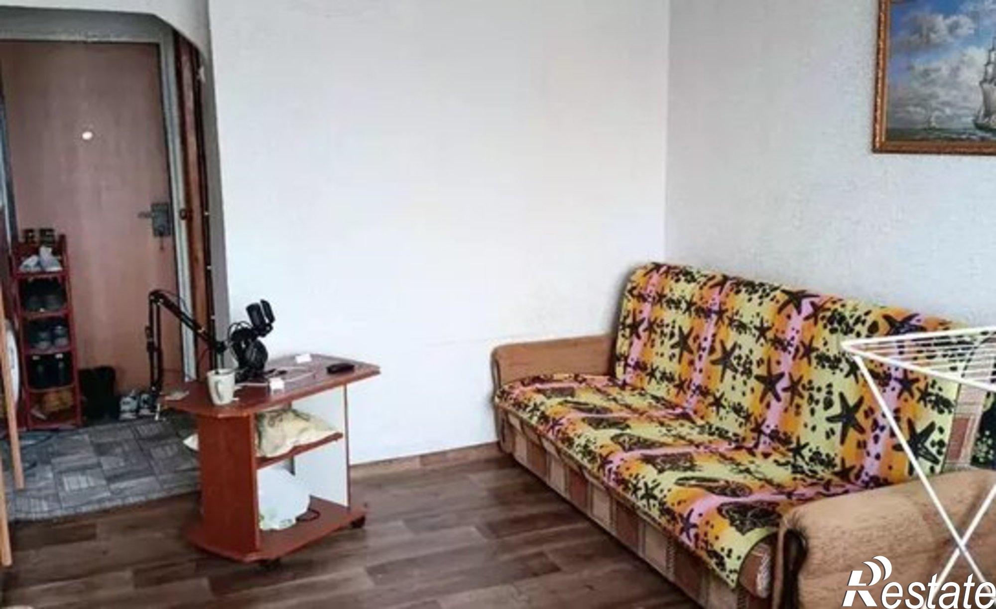 Купить квартиру за 2 100 000 рублей на улица Мельникайте, 67