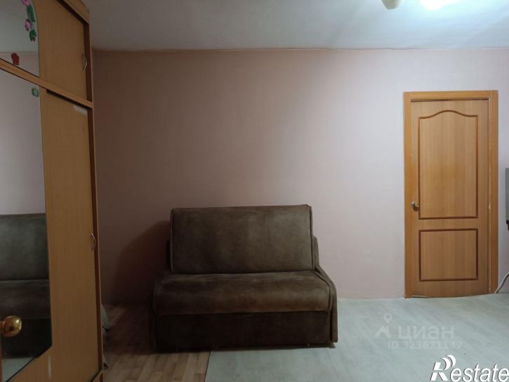 2-комн квартира Флотская улица, 15,  д. 15