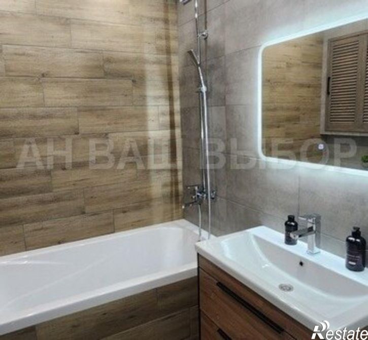 2-комн квартира ул Монтажников, 42а,  д. 42а