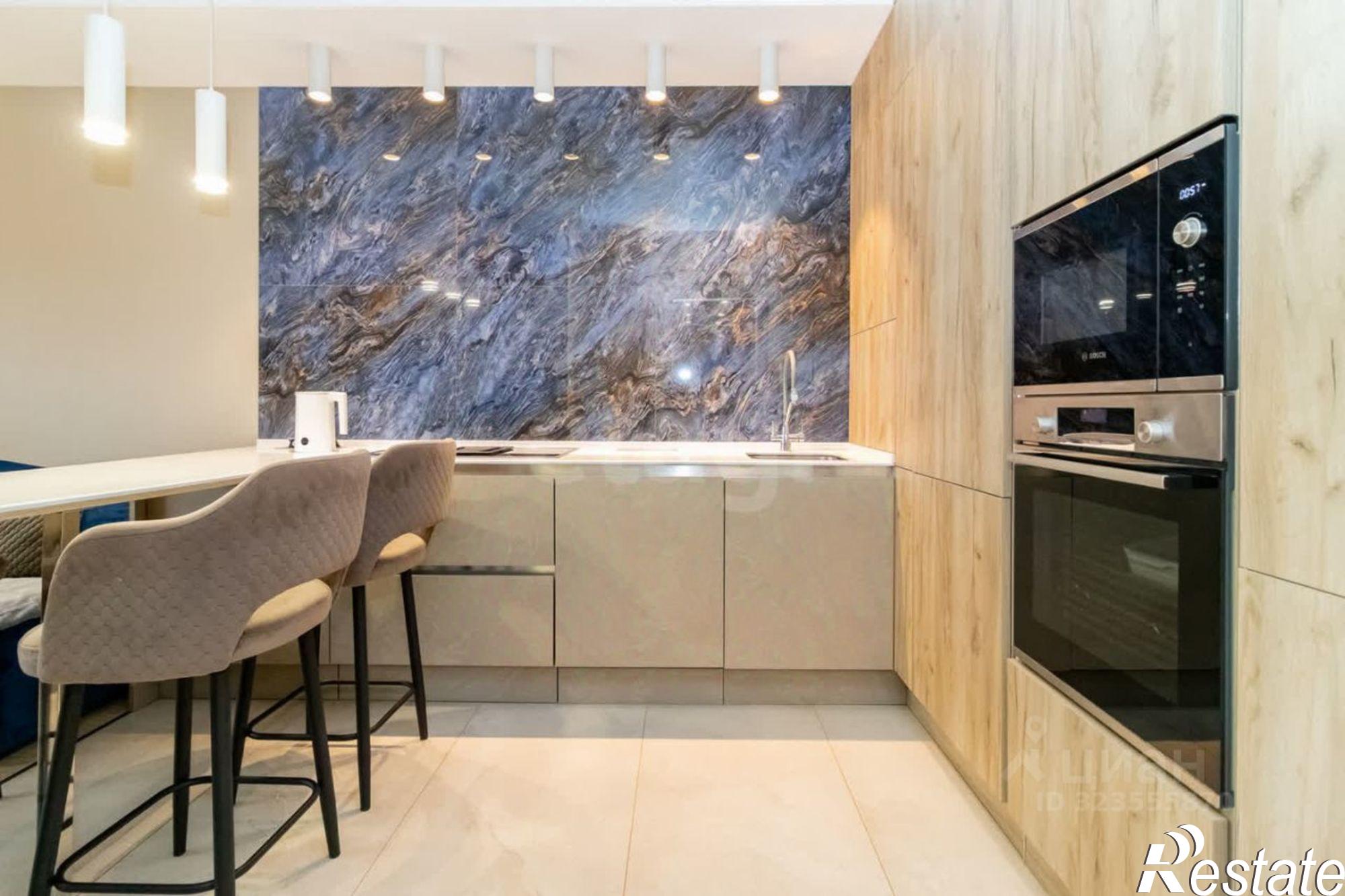 Купить квартиру за 12 800 000 рублей на Заречный проезд, 39 к1