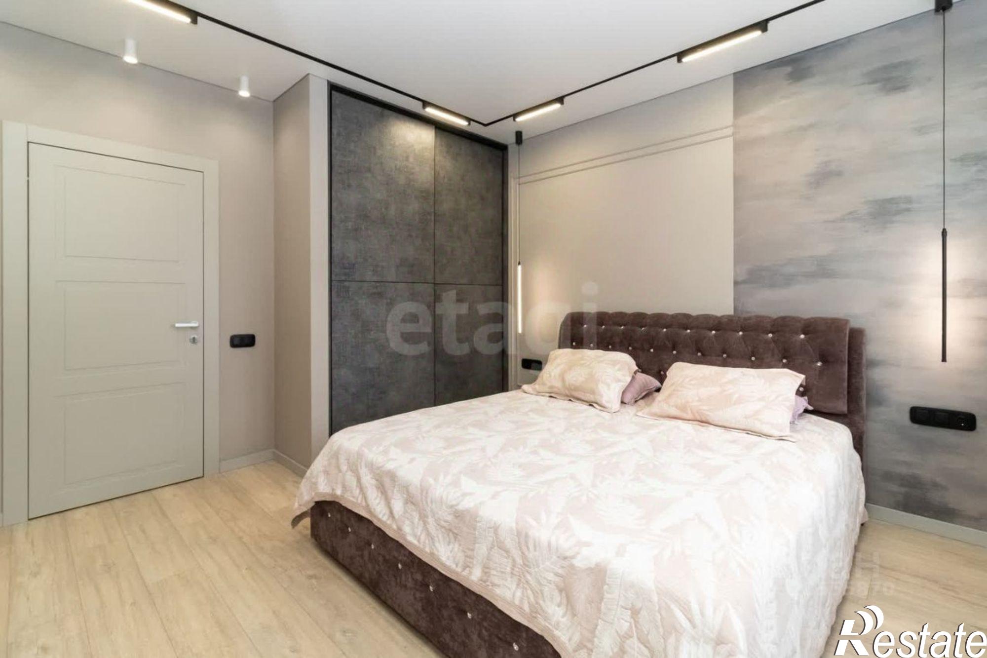 Купить квартиру за 12 800 000 рублей на Заречный проезд, 39 к1