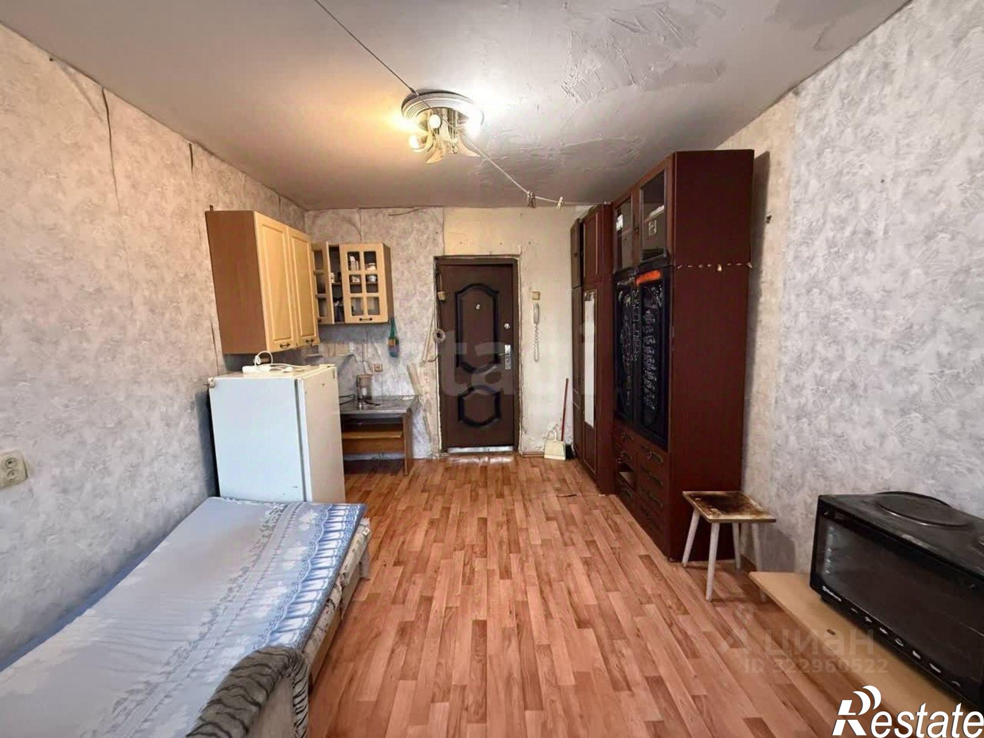 Купить комнату за 949 000 рублей на улица Республики, 216