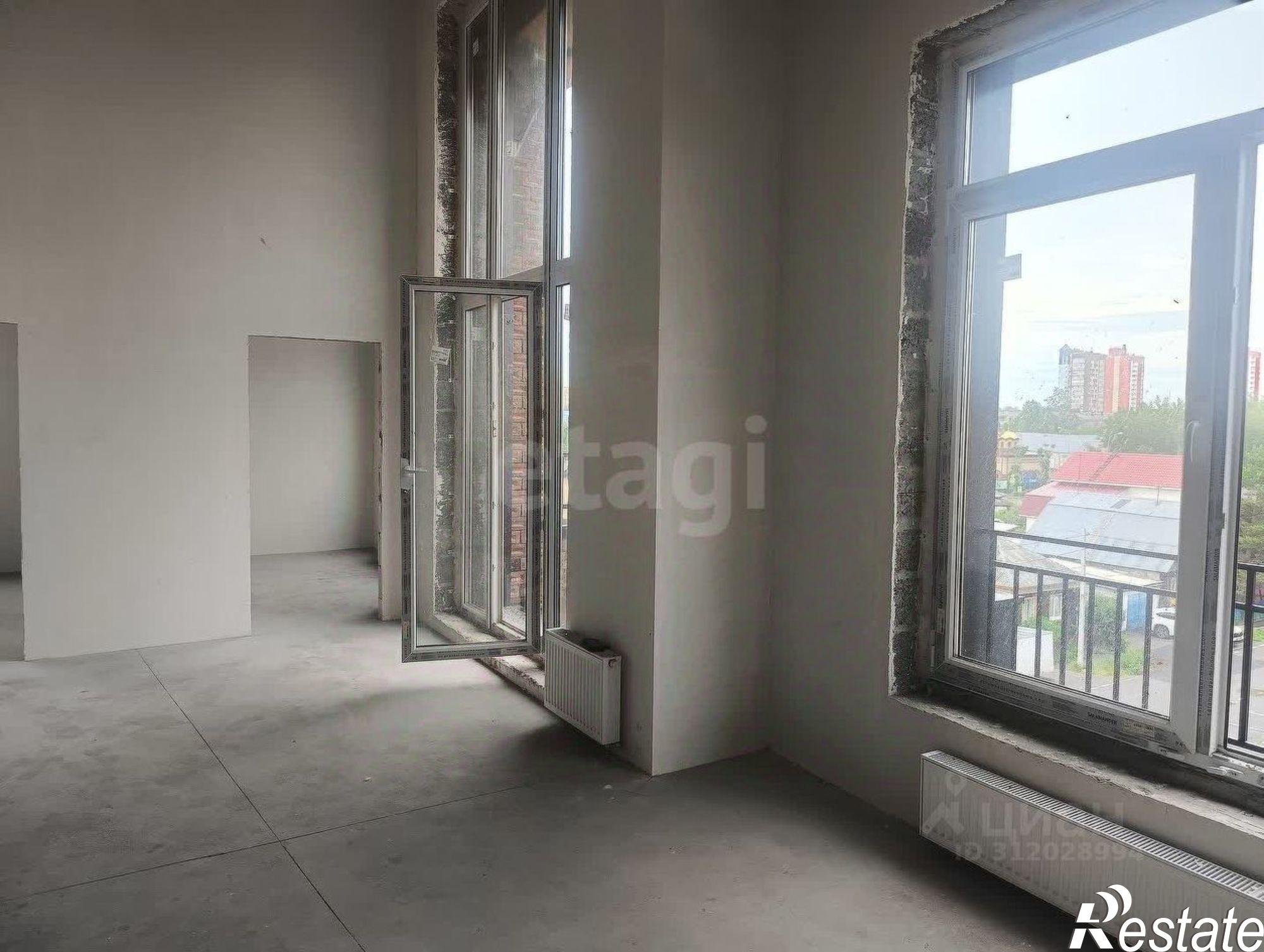 Купить квартиру за 13 000 000 рублей на ул Ставропольская, 10