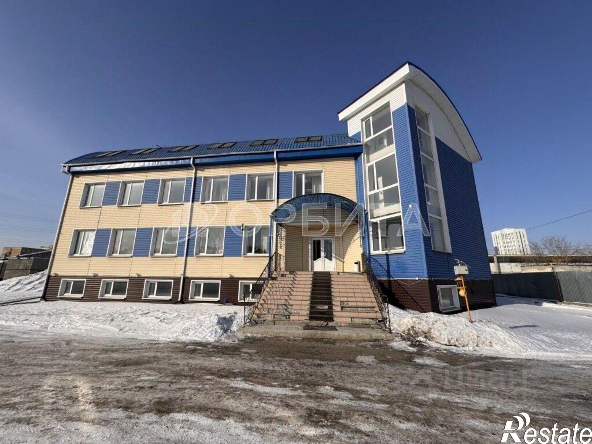 Купить офис, помещение под офис за 130 000 000 рублей на улица Республики, 206