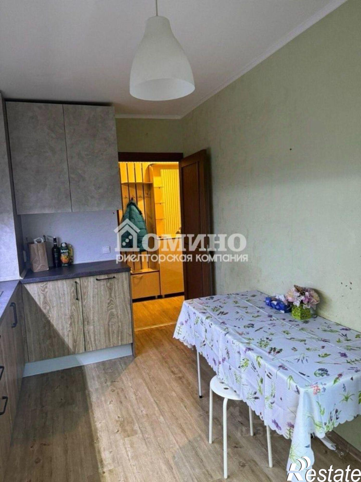 Купить квартиру за 14 000 000 рублей на ул Немцова, 50