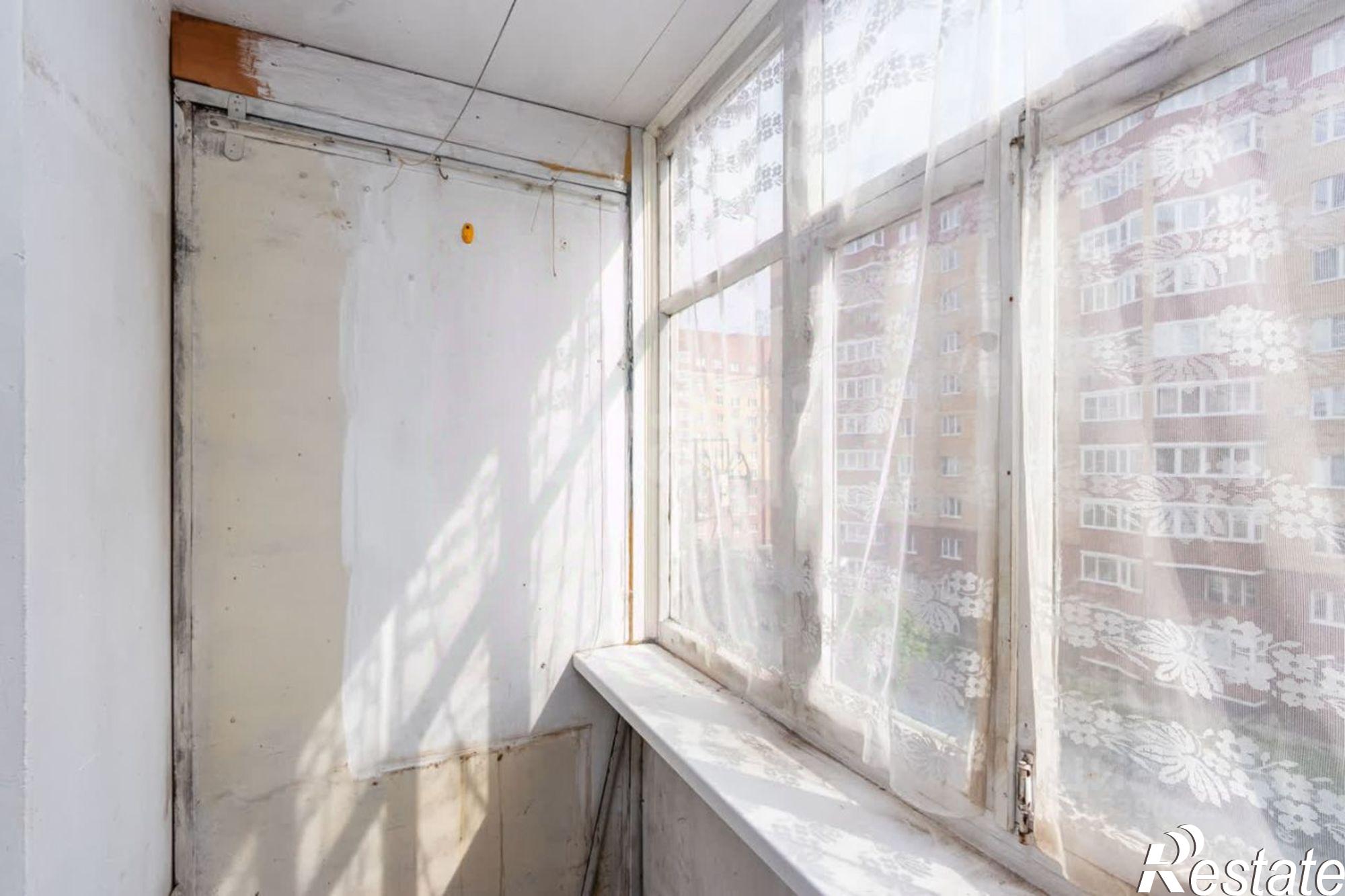 Купить квартиру за 5 000 000 рублей на Локомотивная улица, 79