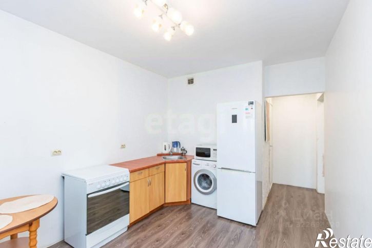 1-комн квартира улица Александра Протозанова, 16,  д. 16