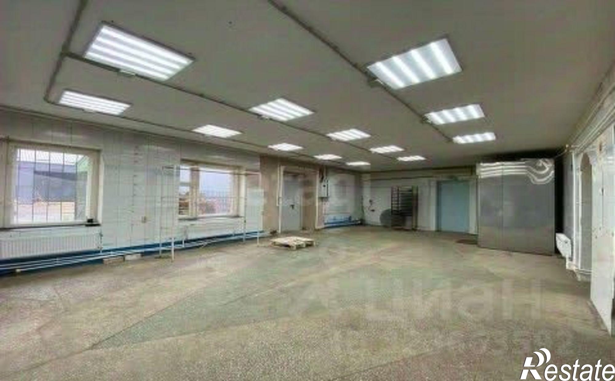 Сдать складское помещение за 219 756 рублей на ул Муллы-Нур Вахитова, 16