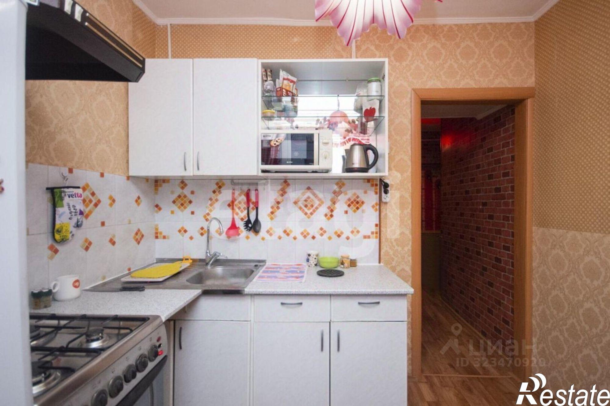 Сдать квартиру за 40 000 рублей на ул Урицкого, 44 1