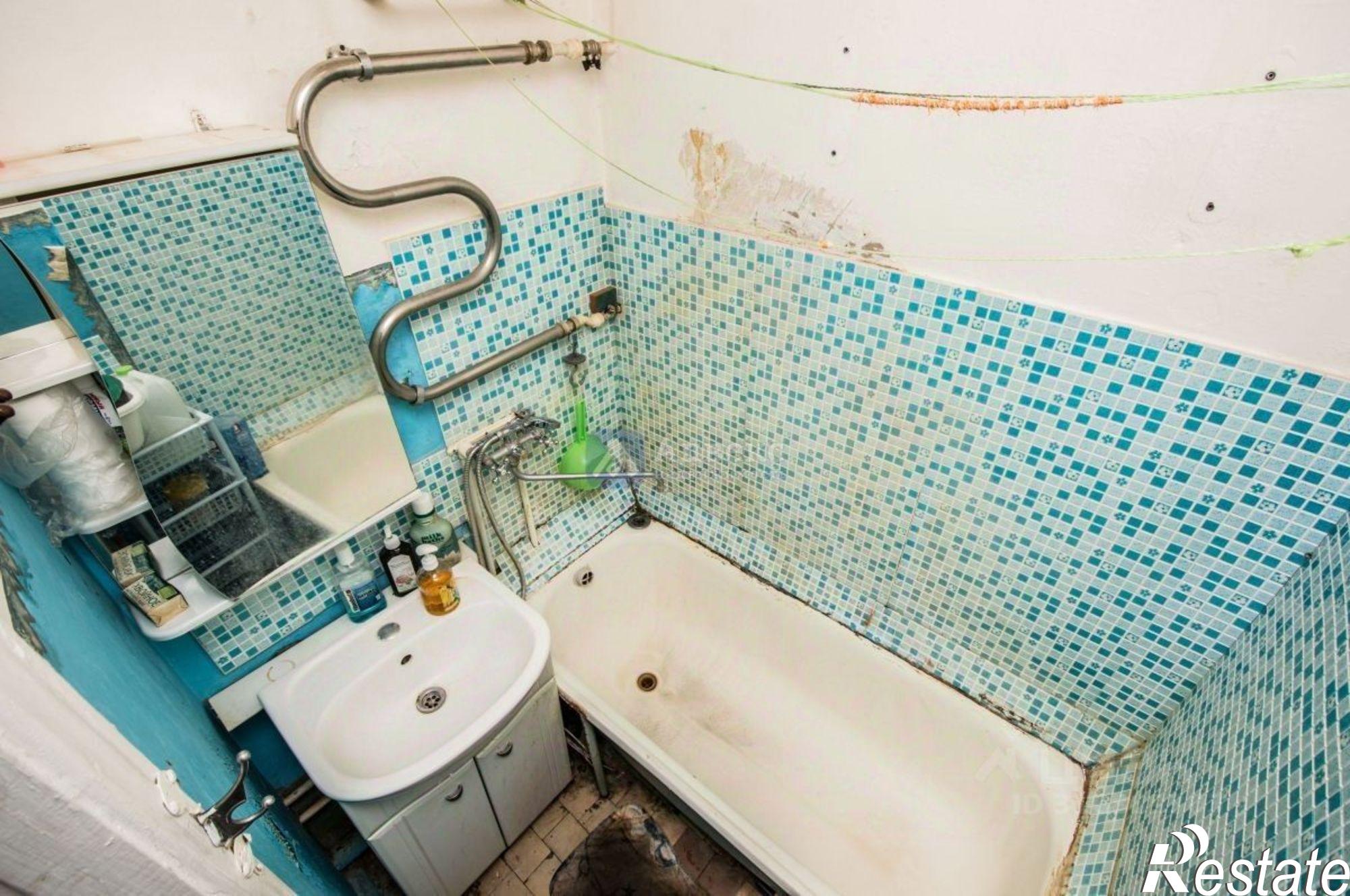 Купить квартиру за 2 990 000 рублей на улица Республики, 156