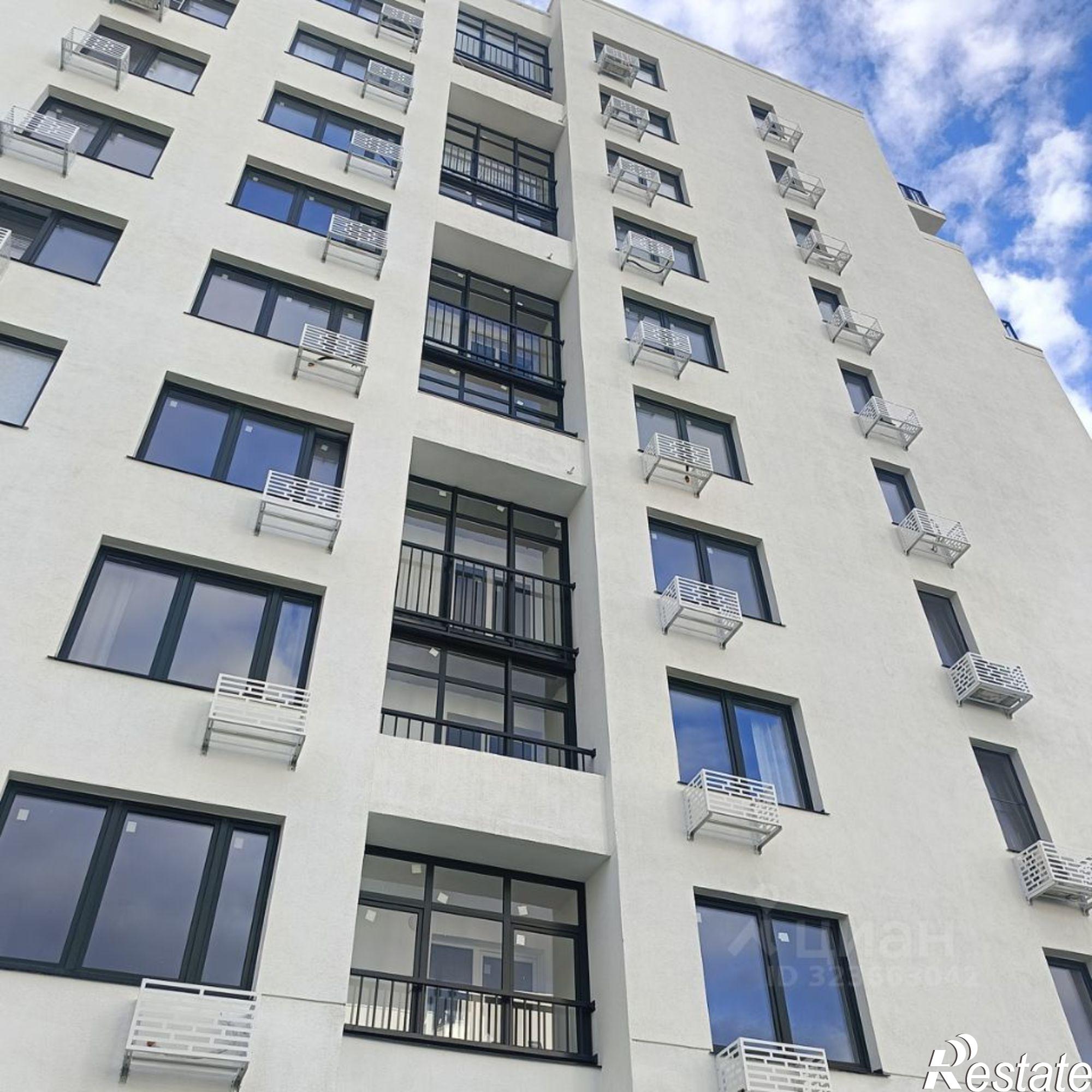 Купить квартиру за 4 800 000 рублей на ул Медовая, 18