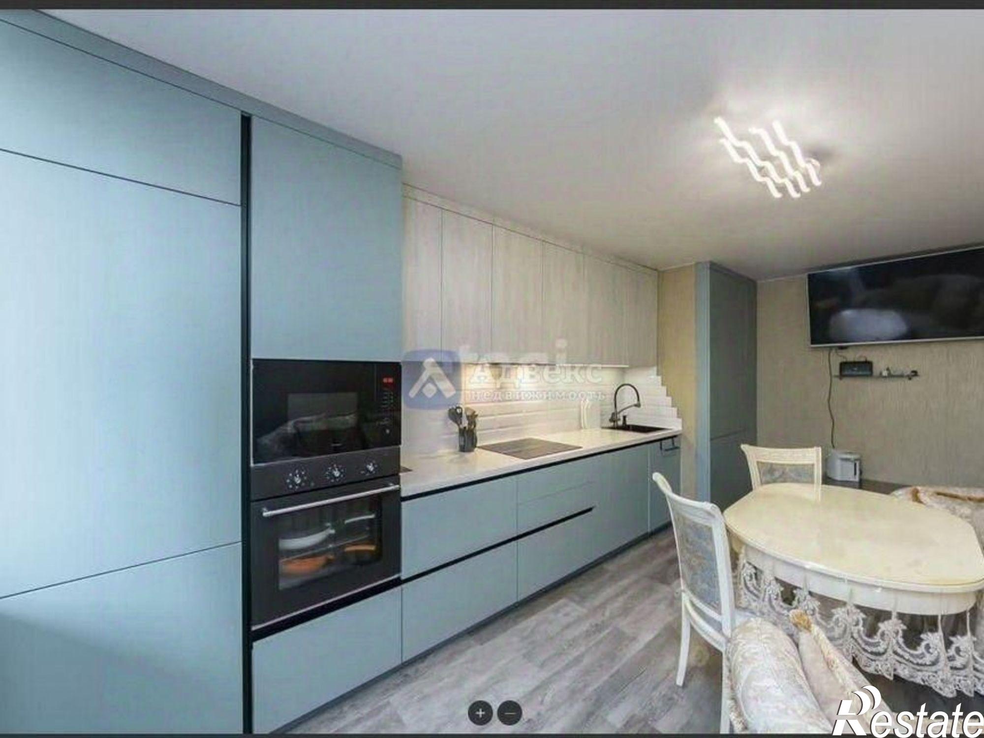 Купить квартиру за 9 000 000 рублей на Широтная улица, 192