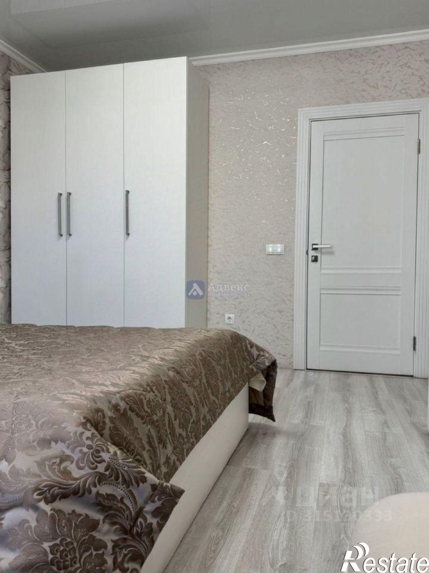 Купить квартиру за 10 000 000 рублей на ул Газовиков, 35