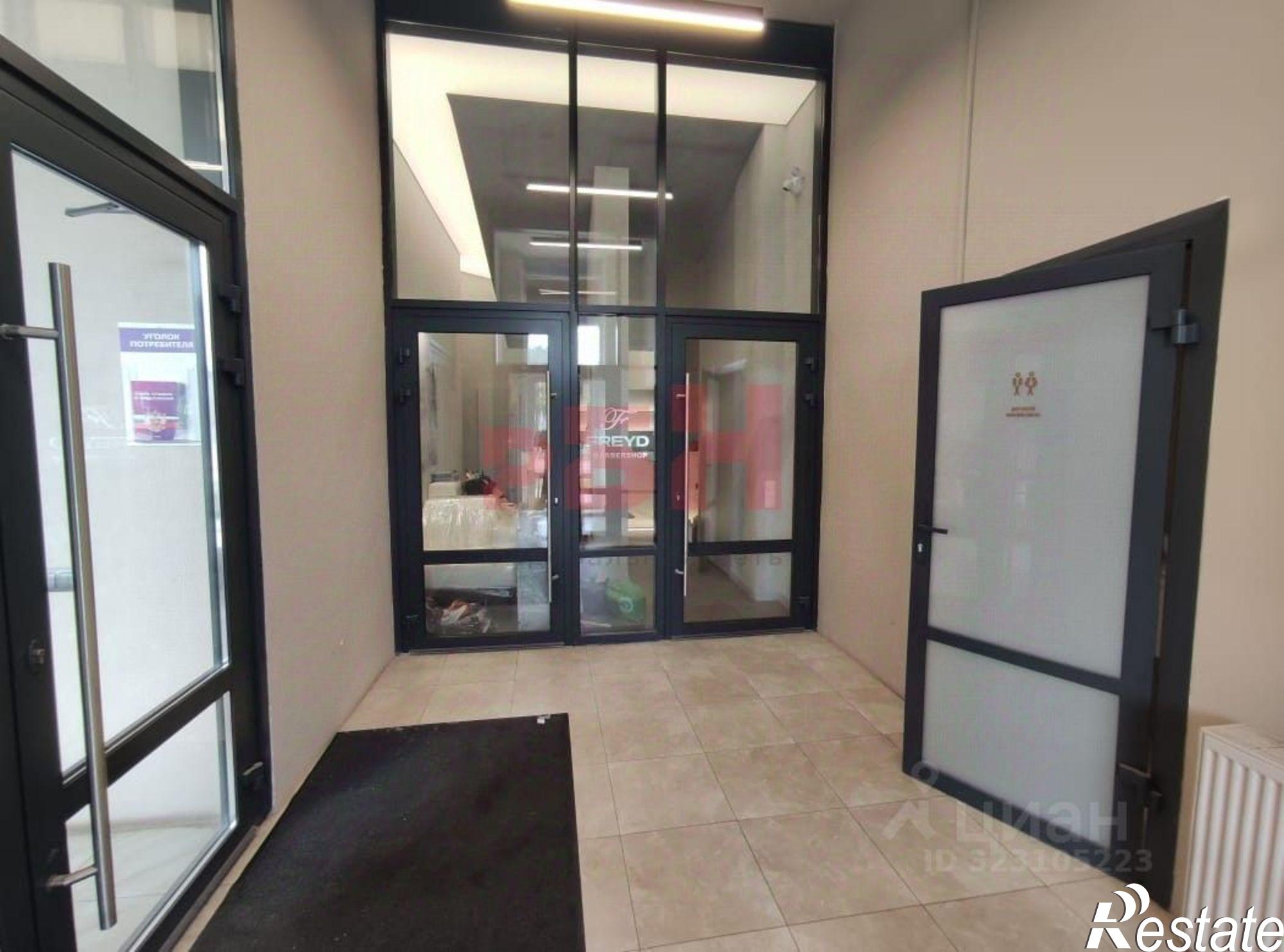 Купить торговое помещение за 76 963 800 рублей на улица Малыгина, 90