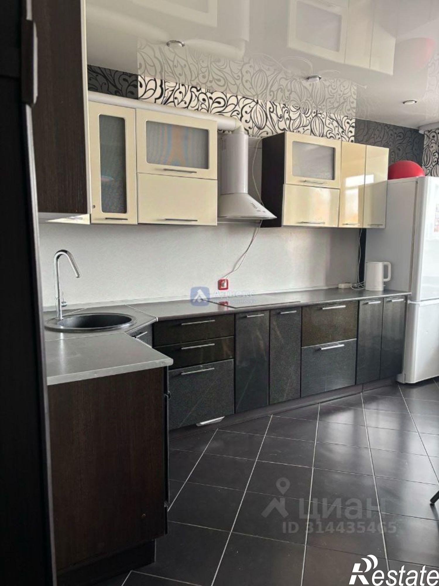 Купить квартиру за 7 300 000 рублей на улица Николая Семёнова, 21 к1